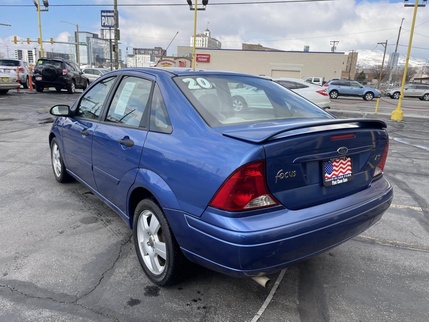 2004 French Blue Metallic /Gray Cloth Ford Focus ZTS (1FAFP38Z04W) with an 2.3L 4 Cyl. engine, Manual transmission, located at 801 South State Street, Salt Lake City, UT, 84111, (801) 328-0098, 40.751953, -111.888206 - Vehicle Features: ABS Brakes, Air Conditioning, Alloy Wheels, AM/FM Stereo, CD Audio, Cloth Seats, Cruise Control, Manual Transmission, Power Locks, Power Mirrors, Power Windows, Rear Defroster, Sunroof(s), Traction Control All advertised prices are just dollars above cost to make room for new in - Photo#7