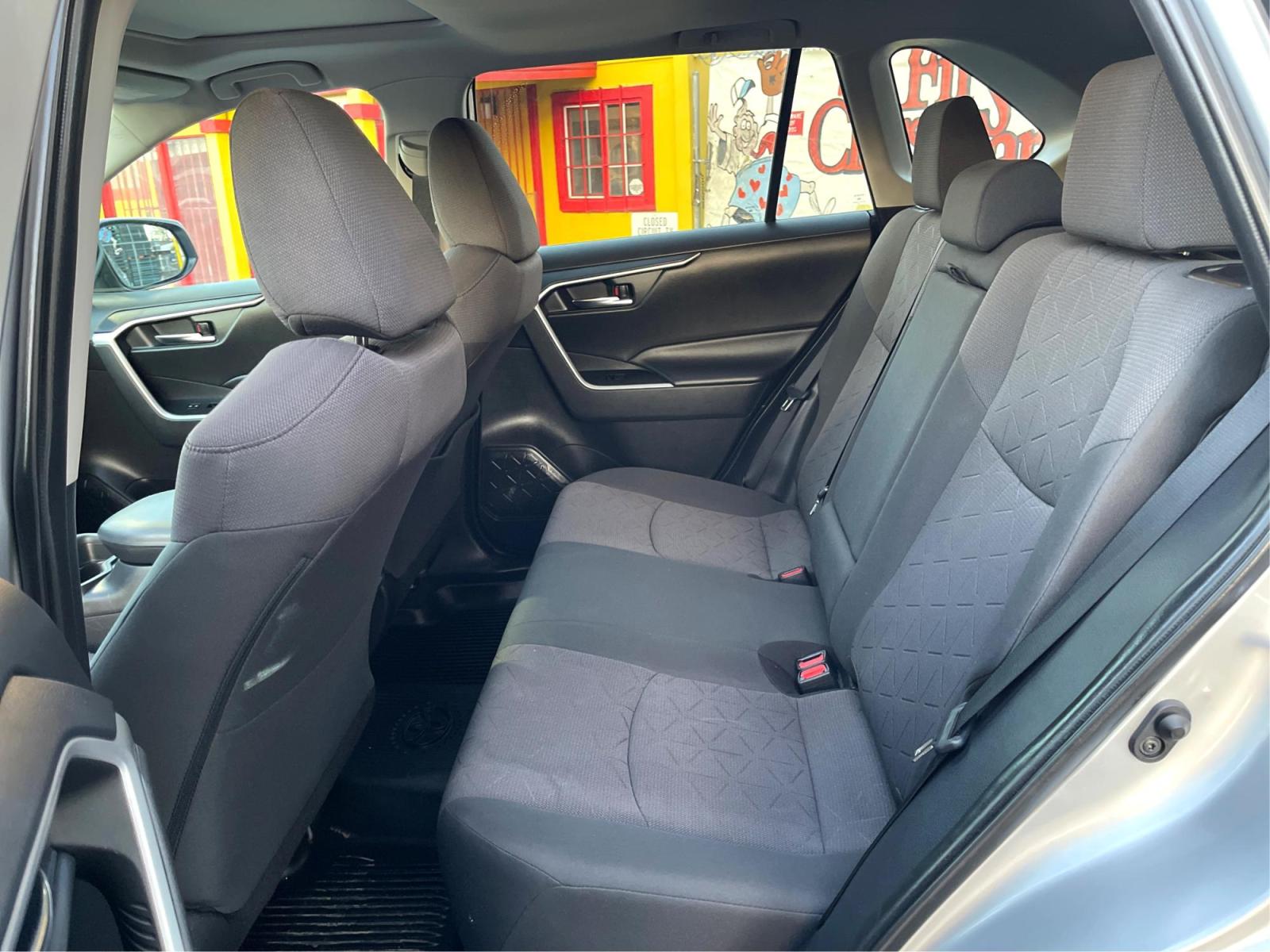 2019 Silver Sky Metallic /Black Cloth Toyota RAV4 XLE AWD (2T3P1RFV6KC) with an 2.5L 4 Cyl. engine, Automatic transmission, located at 801 South State Street, Salt Lake City, UT, 84111, (801) 328-0098, 40.751953, -111.888206 - Low Miles! Free Carfax!!! Wow! Extra clean!! Immaculate condition!! Dry Climate, No Rust, No Salt, No Snow, No Kids!! Free Carfax!! Must see!! Go to www.firstclasscars.com for more information and full disclaimer pertaining to the sale of this car Our service department is OPEN DAILY to help w - Photo #9