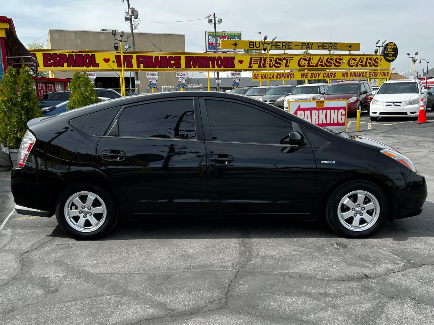 2009 Black /Gray Cloth Toyota Prius (JTDKB20U797) with an 1.5L 4 Cyl. Hybrid engine, Automatic transmission, located at 801 South State Street, Salt Lake City, UT, 84111, (801) 328-0098, 40.751953, -111.888206 - Life is crazy. Now is the time to buy! All of our prices are just dollars above our cost. These prices will change as soon as life isn't so crazy. So please call or come in. We are here to save you a lot of money! Our service department is OPEN DAILY to help with any of your service needs. P - Photo#4