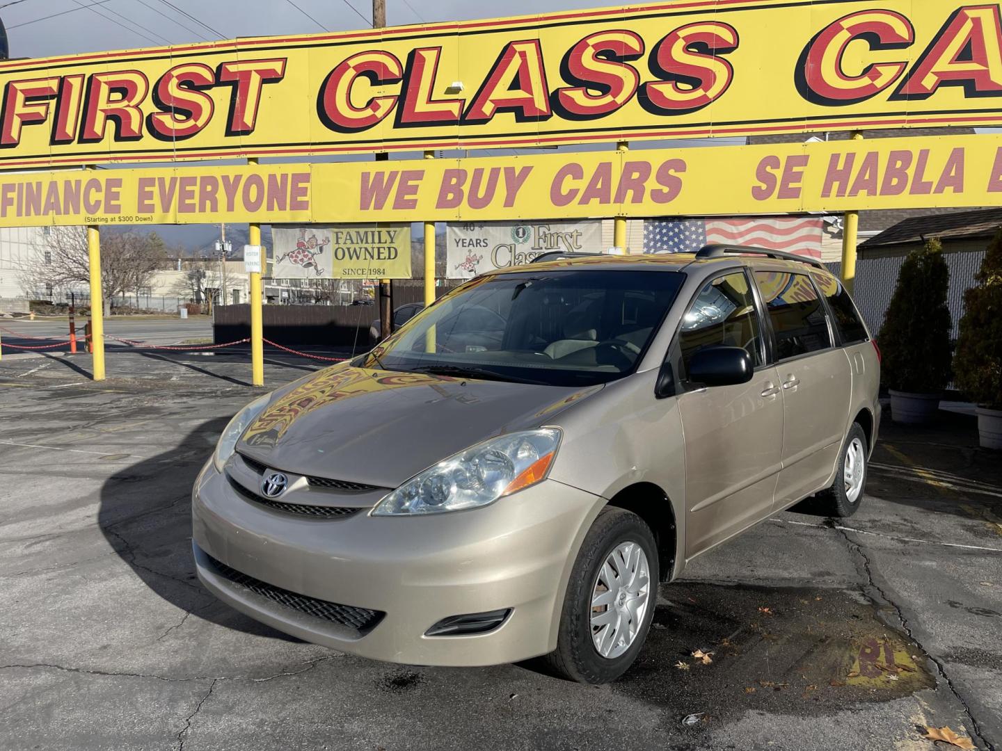 2006 Harvest Gold Metallic /TAN Toyota Sienna CE (5TDZA23C96S) with an 3.3 V6 engine, Automatic transmission, located at 801 South State Street, Salt Lake City, UT, 84111, (801) 328-0098, 40.751953, -111.888206 - 2006 Toyota Sienna *Branded Title* *Rebuilt/Restored* Features: Am/Fm/Cd, Automatic, 7 Passenger, Cloth Seats, 3.3 LITER V6 VVT-i, runs and drives good passes Utah state emissions testing requirements. - Photo#0