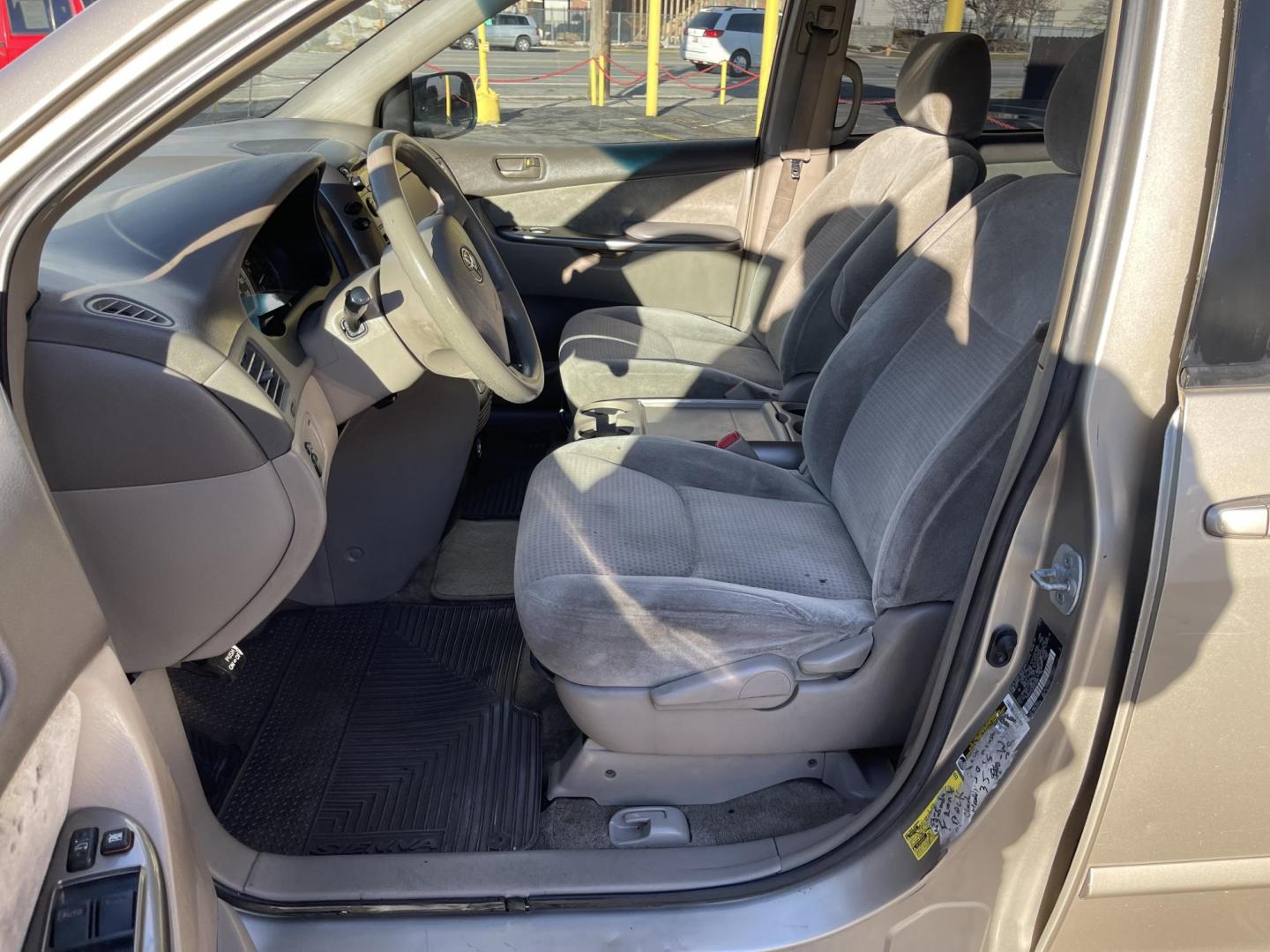 2006 Harvest Gold Metallic /TAN Toyota Sienna CE (5TDZA23C96S) with an 3.3 V6 engine, Automatic transmission, located at 801 South State Street, Salt Lake City, UT, 84111, (801) 328-0098, 40.751953, -111.888206 - 2006 Toyota Sienna *Branded Title* *Rebuilt/Restored* Features: Am/Fm/Cd, Automatic, 7 Passenger, Cloth Seats, 3.3 LITER V6 VVT-i, runs and drives good passes Utah state emissions testing requirements. - Photo#11