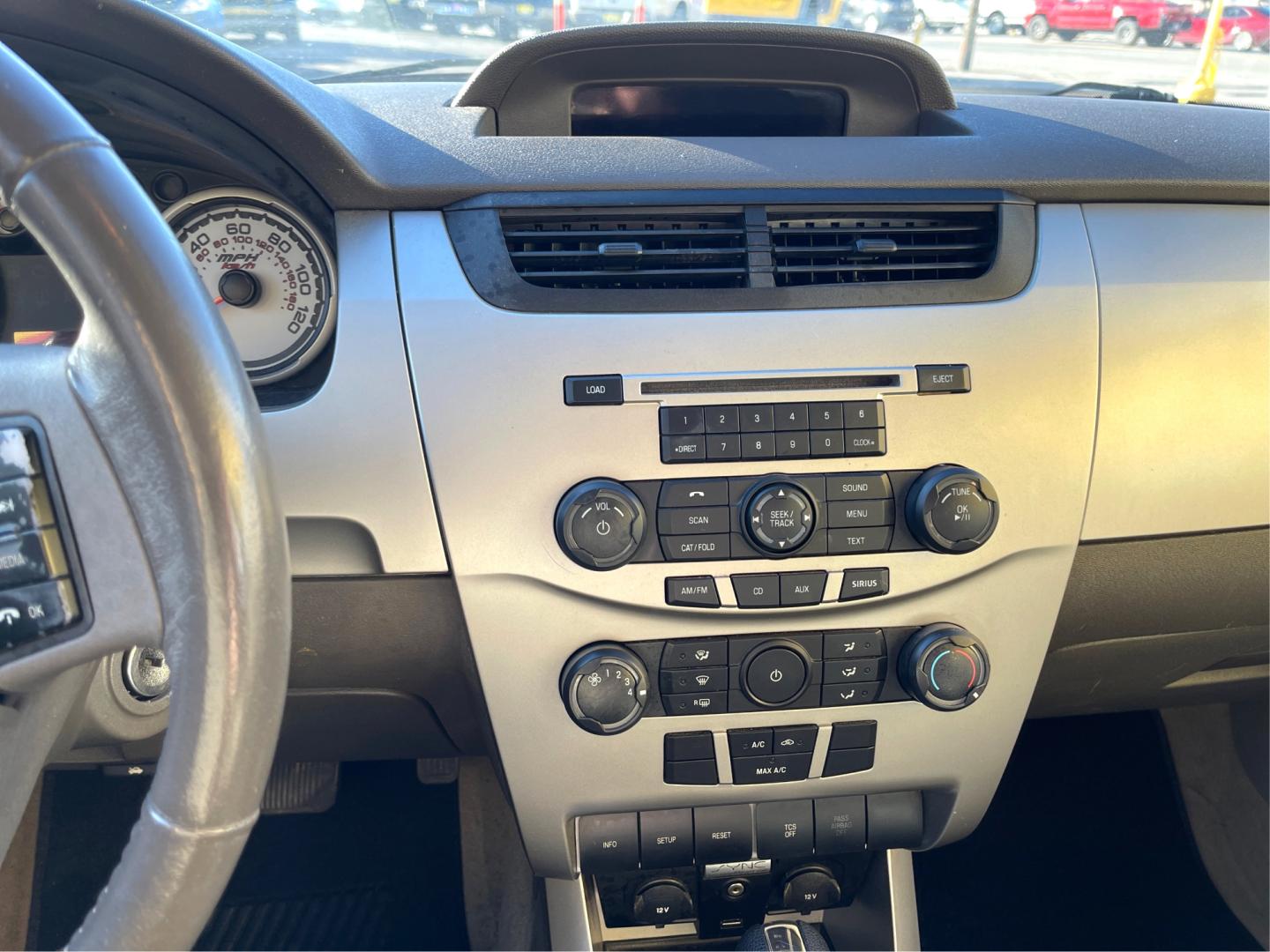 2008 Superior Blue Metallic /Gray Ford Focus SE (1FAHP35N38W) with an 2.0 Liter 4 Cylinder engine, AUTOMATIC transmission, located at 801 South State Street, Salt Lake City, UT, 84111, (801) 328-0098, 40.751953, -111.888206 - LOW Miles hard to find! Check out this 2008 Ford Focus, an enduring classic! It offers outstanding fuel efficiency, a comfortable interior, and smooth handling. It comes with a reliable history and promises consistent performance. Perfect for anyone seeking a budget-friendly, quality ride. Don't mis - Photo#13