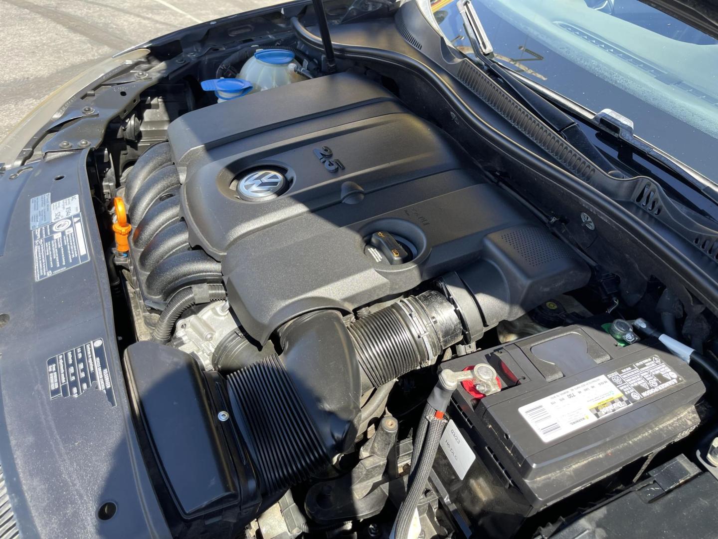 2011 French Blue Metallic /Black Volkswagen Golf 2.5L 4-Door PZEV (WVWDB7AJ3BW) with an 2.5L L5 DOHC 20V engine, 6-Speed Automatic transmission, located at 801 South State Street, Salt Lake City, UT, 84111, (801) 328-0098, 40.751953, -111.888206 - Clean Carfax! Clean title! From a dry climate area no salt no rust! Very nice must see! Features: Alloy Wheels, Front Seat Heaters, Bluetooth Technology, Sunroof(s), Cloth Seats, ABS Brakes, Auxiliary Audio Input, Power Locks, Side Airbags, AM/FM Stereo CD Audio, Power Mirrors, Traction Control, A - Photo#24