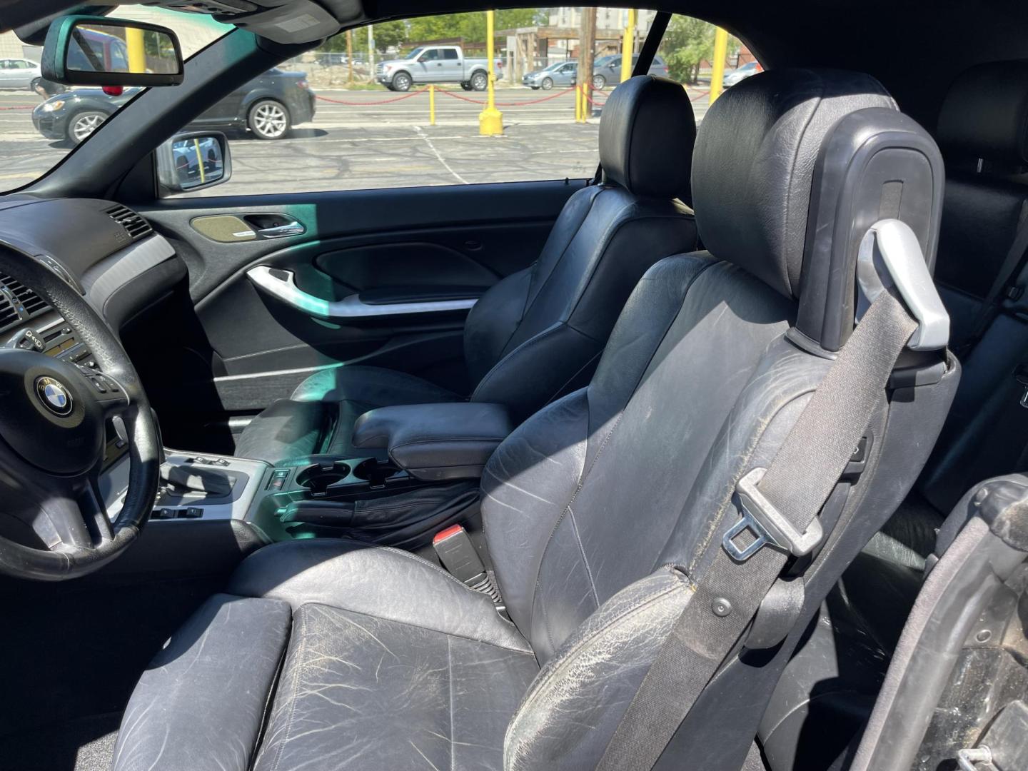 2005 /Black BMW 3-Series 325Ci convertible (WBABW33495P) with an 2.5L L6 DOHC 24V engine, Automatic transmission, located at 801 South State Street, Salt Lake City, UT, 84111, (801) 328-0098, 40.751953, -111.888206 - Features: Alloy Wheels, Leather Seats, Front Seat Heaters, Memory Seat(s), Harman Kardon Sound, Soft Top, ABS Brakes, CD Audio, Power Seat(s), Traction Control, AM/FM Stereo, Cruise Control, Power Windows, Air Conditioning, Power Locks, Rear Defroster, Automatic Transmission, Power Mirrors, Side Air - Photo#12