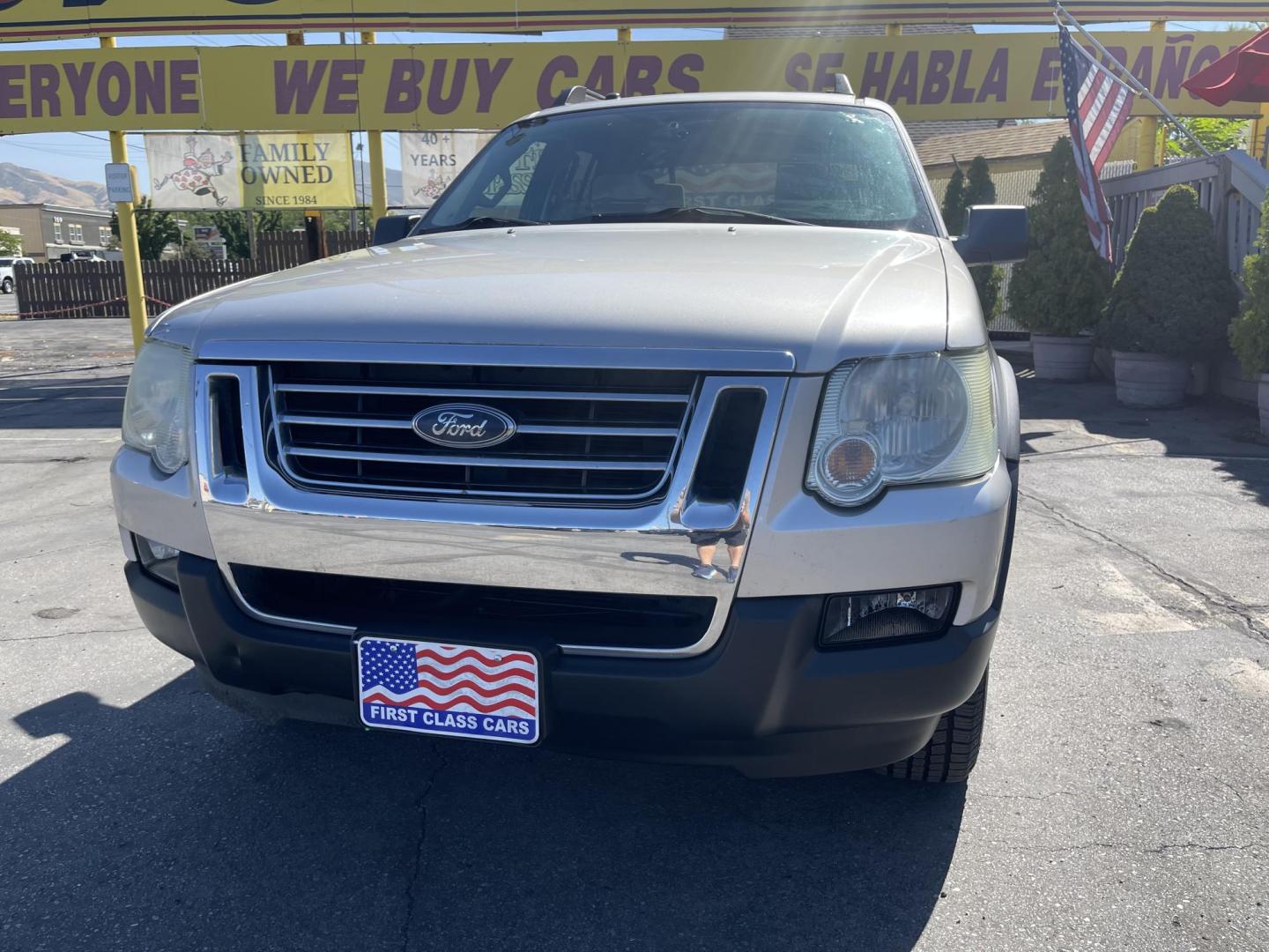 2008 Silver Sky Metallic /Tan Ford Explorer Sport Trac XLT 4.0L 2WD (1FMEU31E58U) with an 4.0L V6 SOHC 12V engine, 5-Speed Automatic transmission, located at 801 South State Street, Salt Lake City, UT, 84111, (801) 328-0098, 40.751953, -111.888206 - Super clean hard to find! Clean Carfax no reported accidents clean title! Lots of regular service history shown on Carfax vehicle has been maintained and taken care of. Features: Alloy Wheels, Satellite Radio Ready, Cloth Seats, Tow Hitch, Running Boards, ABS Brakes, CD Audio, Power Locks, Tractio - Photo#2