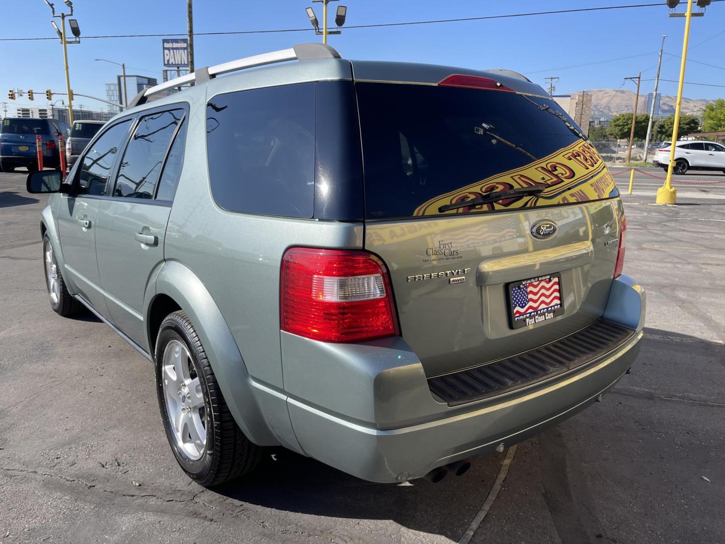 2005 Evergreen Frost Metallic /Tan Ford Freestyle Limited AWD (1FMDK06105G) with an 3.0L V6 DOHC 24V engine, Automatic CVT Overdrive transmission, located at 801 South State Street, Salt Lake City, UT, 84111, (801) 328-0098, 40.751953, -111.888206 - Clean title no reported accidents on Carfax history report. Very nice in great condition for the year and miles. It is in great shape inside and out! Features: 4WD/AWD, Memory Seat(s), Alloy Wheels, Parking Sensors, Fold-Away Third Row, Sunroof(s), Front Seat Heaters,Third Row Seat, Leather Seats, - Photo#7