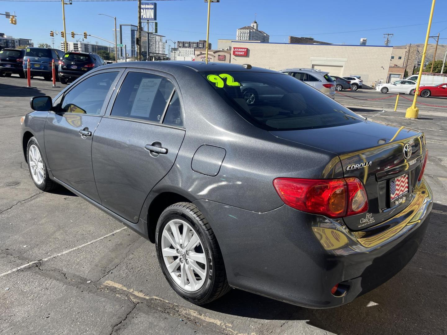 2009 Graphite Pearl /Gray Toyota Corolla LE (JTDBL40E89J) with an 1.8L L4 DOHC 16V engine, 5-Speed Automatic Overdrive transmission, located at 801 South State Street, Salt Lake City, UT, 84111, (801) 328-0098, 40.751953, -111.888206 - Clean title! Clean Carfax history report no reported accidents on Carfax! Only 3 previous owners reported. From a dry climate area! Great gas mileage! Boasts 35 Highway MPG and 27 City MPG! This Toyota COROLLA delivers a Gas I4 1.8L/110 engine powering this Automatic transmission. Features: Cloth - Photo#7