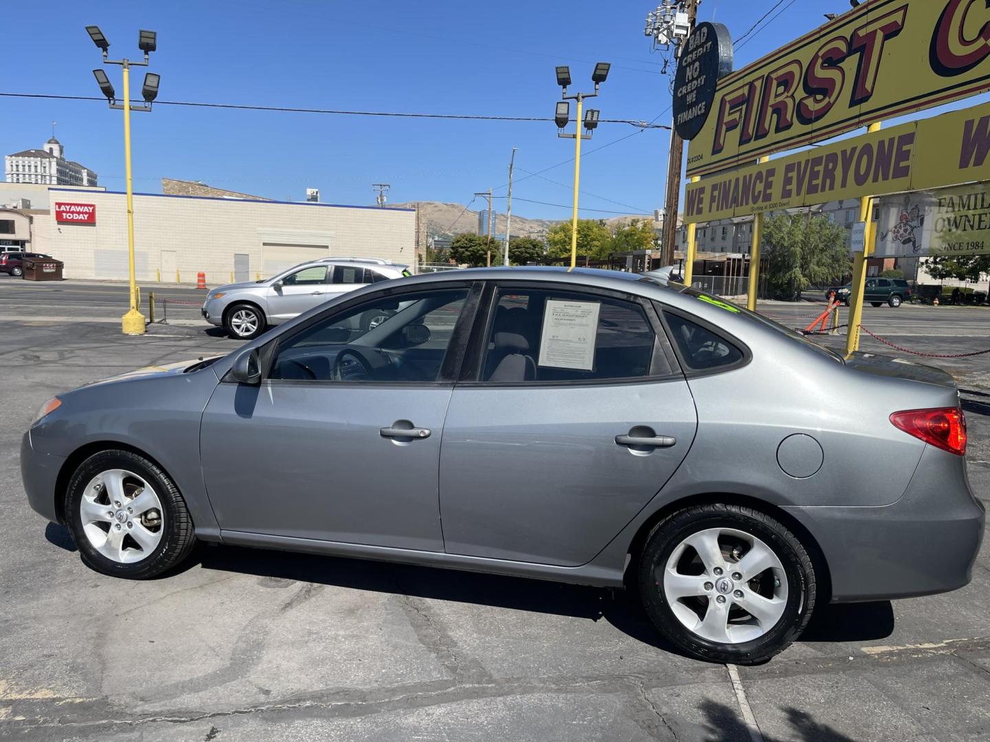 2010 Platinum Gray Metallic /Gray Hyundai Elantra GLS (KMHDU4AD3AU) with an 2.0L L4 DOHC 16V engine, Automatic transmission, located at 801 South State Street, Salt Lake City, UT, 84111, (801) 328-0098, 40.751953, -111.888206 - Clean title! Clean Carfax history report only 2 reported owners no accidents on Carfax! Great gas mileage! Super low miles for the year only 103k! Clean hard to find this clean. Must see in great shape for the year and great on gas!!! Features: Cloth Seats, Satellite Radio Ready, ABS Brakes, Auxili - Photo#8