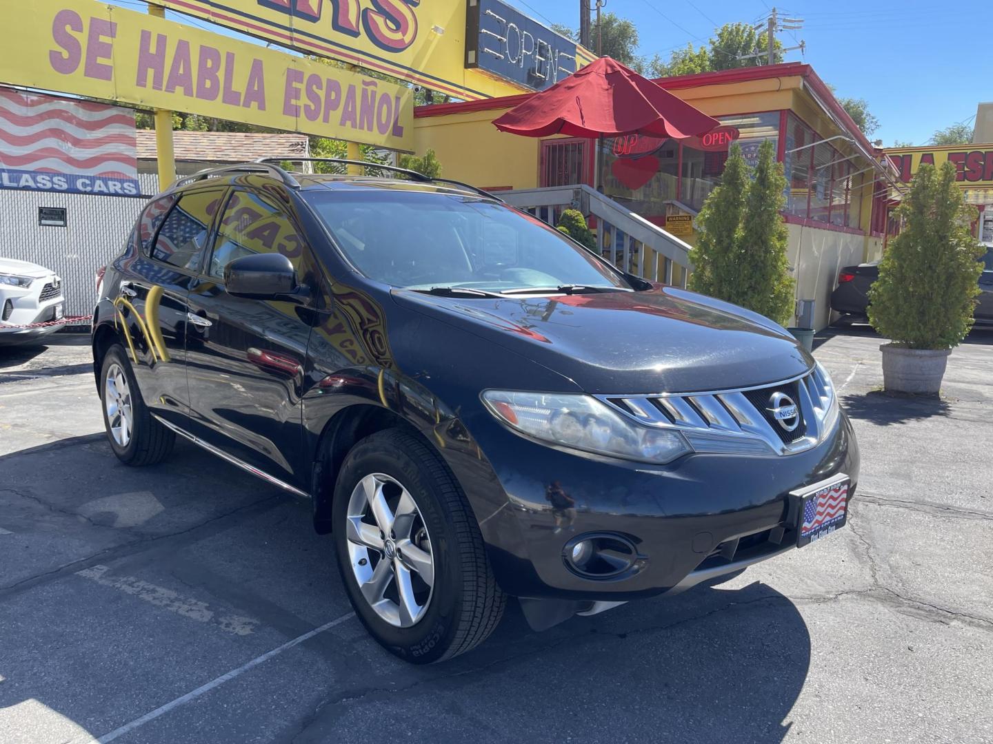 2010 Black Noir Pearl /Black Nissan Murano SL AWD (JN8AZ1MW2AW) with an 3.5L V6 DOHC 24V engine, CVT transmission, located at 801 South State Street, Salt Lake City, UT, 84111, (801) 328-0098, 40.751953, -111.888206 - Clean title! Only 3 previous owners no reported accidents on the Carfax history report! real nice SUV perfect winter and all year around SUV! Super clean inside and out hard to find like this in immaculate condition like it is! A must see you will fall in love!!! Features: 4WD/AWD, Leather Seats, A - Photo#3