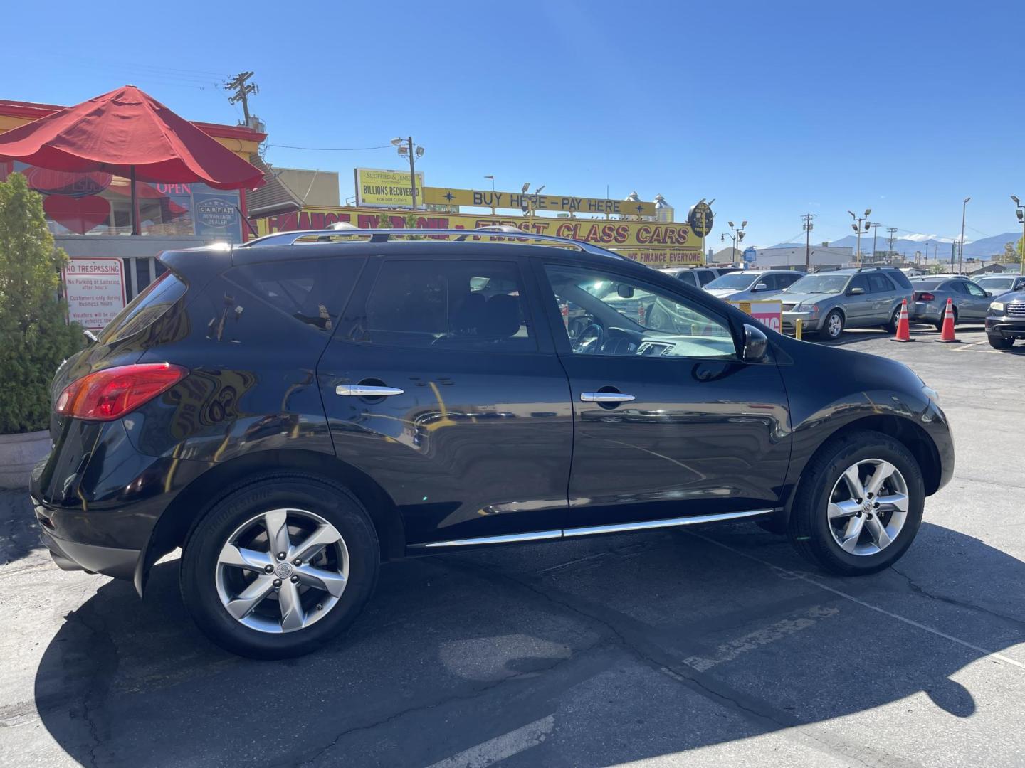 2010 Black Noir Pearl /Black Nissan Murano SL AWD (JN8AZ1MW2AW) with an 3.5L V6 DOHC 24V engine, CVT transmission, located at 801 South State Street, Salt Lake City, UT, 84111, (801) 328-0098, 40.751953, -111.888206 - Clean title! Only 3 previous owners no reported accidents on the Carfax history report! real nice SUV perfect winter and all year around SUV! Super clean inside and out hard to find like this in immaculate condition like it is! A must see you will fall in love!!! Features: 4WD/AWD, Leather Seats, A - Photo#4