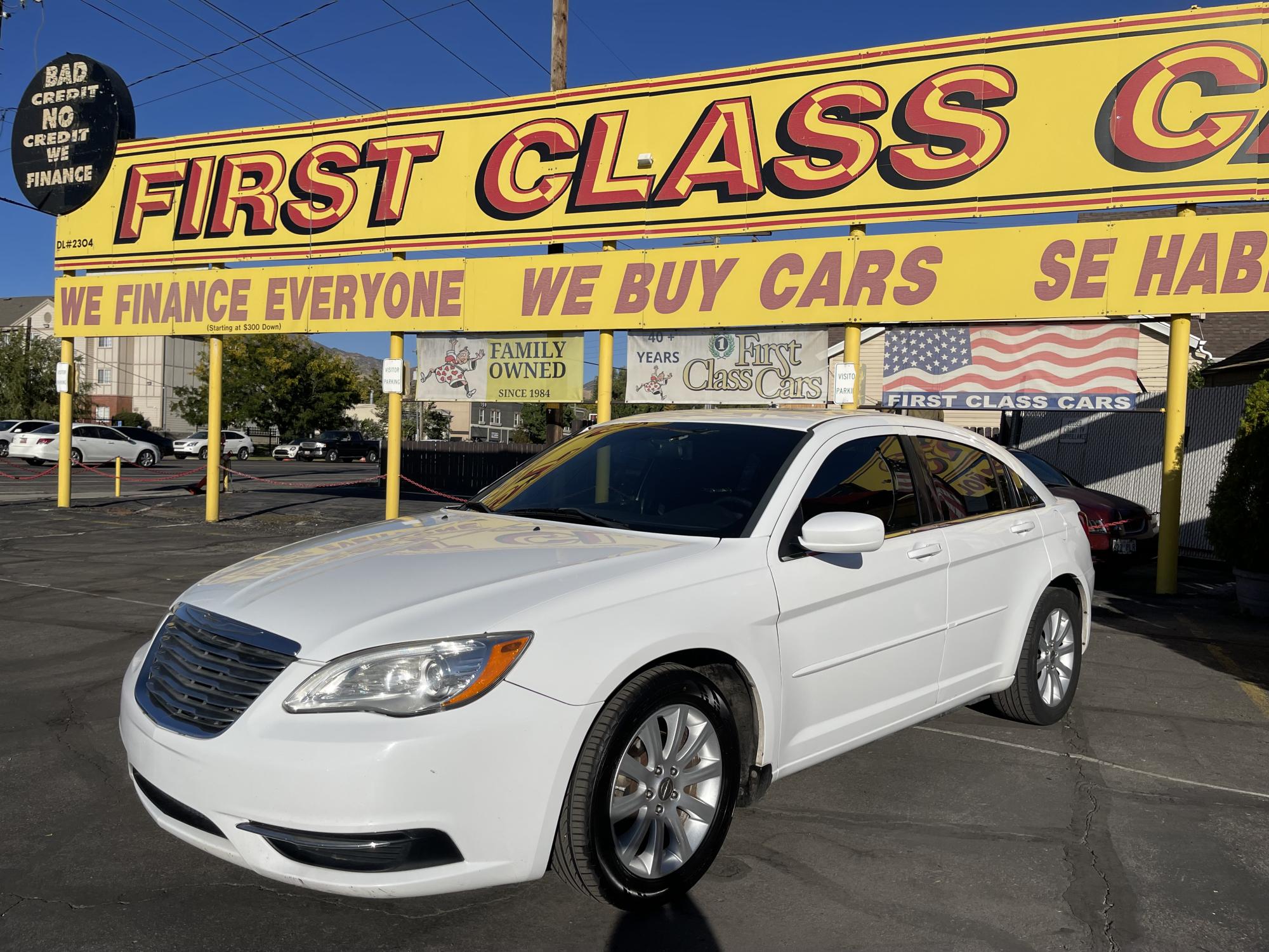 photo of 2013 Chrysler 200 Touring