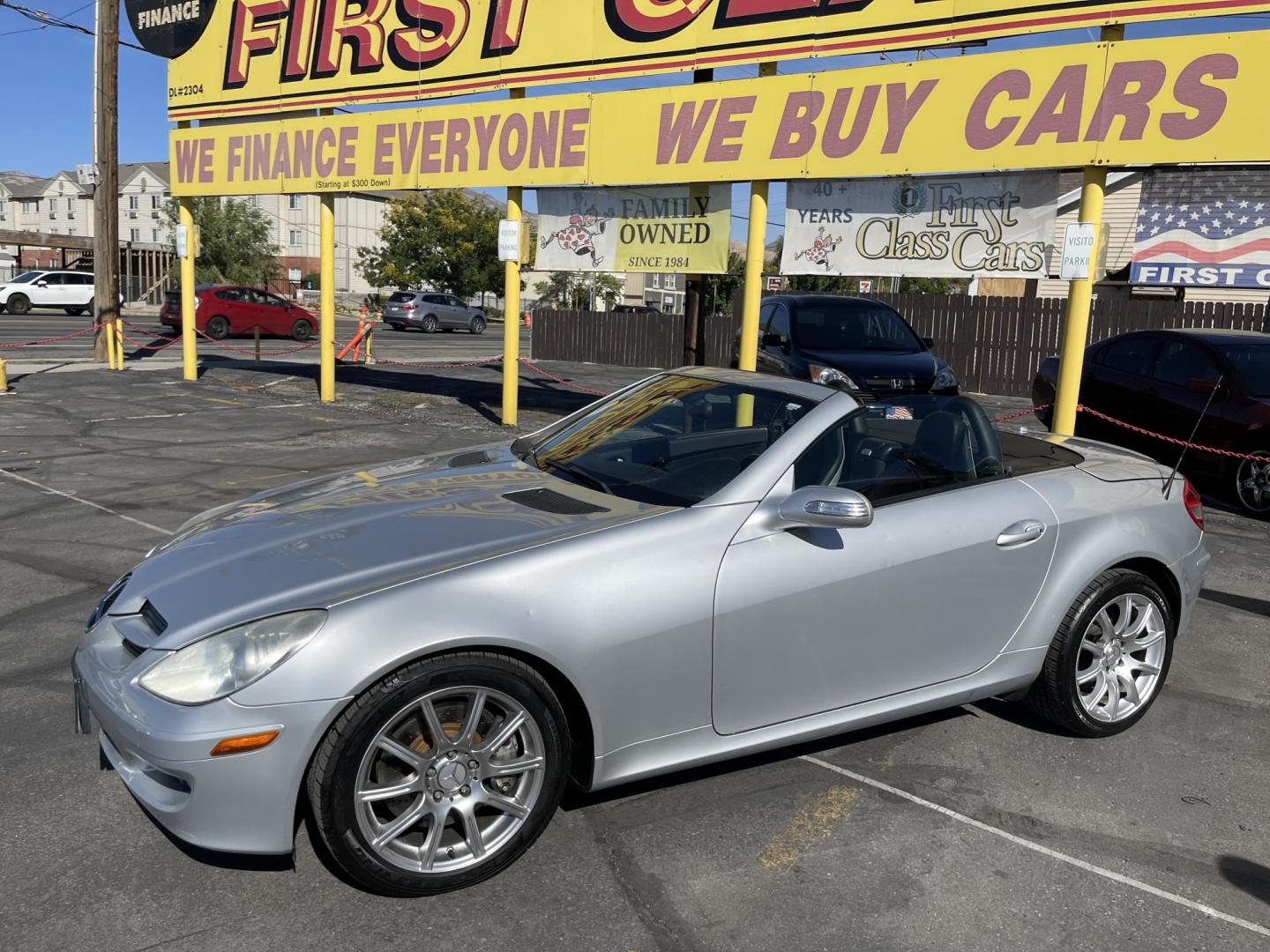 2007 Silver Sky Metallic /Black Mercedes-Benz SLK SLK350 (WDBWK56FX7F) with an 3.5L V6 DOHC 24V engine, Automatic transmission, located at 801 South State Street, Salt Lake City, UT, 84111, (801) 328-0098, 40.751953, -111.888206 - Real nice hard to find Mercedes-Benz SLK 350 Convertible with hard top! Rare car with low miles only 87,295 miles. Real clean black leather interior! Hard to find this is a must see vehicle! Call for details. Vehicle was declared a total loss by insurance and has been issued a Rebuilt restored title - Photo#13