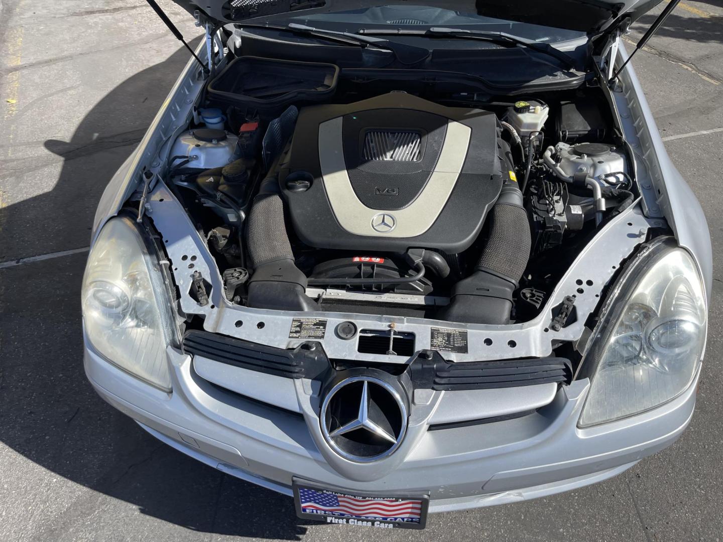 2007 Silver Sky Metallic /Black Mercedes-Benz SLK SLK350 (WDBWK56FX7F) with an 3.5L V6 DOHC 24V engine, Automatic transmission, located at 801 South State Street, Salt Lake City, UT, 84111, (801) 328-0098, 40.751953, -111.888206 - Real nice hard to find Mercedes-Benz SLK 350 Convertible with hard top! Rare car with low miles only 87,295 miles. Real clean black leather interior! Hard to find this is a must see vehicle! Call for details. Vehicle was declared a total loss by insurance and has been issued a Rebuilt restored title - Photo#24