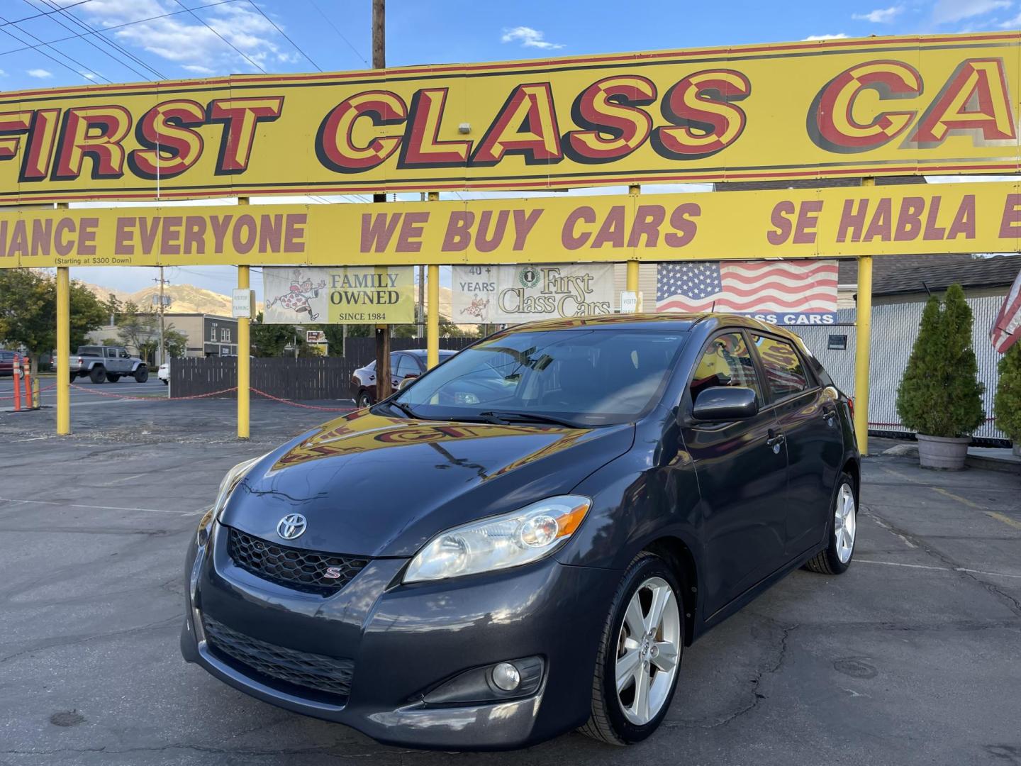 2010 Mineral Gray Metallic /Black Toyota Matrix S 5-Speed AT (2T1KE4EE4AC) with an 1.8L L4 DOHC 16V engine, 5-Speed Automatic transmission, located at 801 South State Street, Salt Lake City, UT, 84111, (801) 328-0098, 40.751953, -111.888206 - Low miles for the year! Great gas mileage car with low miles hard to find! Clean Carfax history report clean title! Only 1 Owner on Carfax history report. Features: Alloy Wheels, Cloth Seats, Satellite Radio Ready, ABS Brakes, Auxiliary Audio Input, Power Locks, Side Airbags, AM/FM Stereo, CD Audi - Photo#0