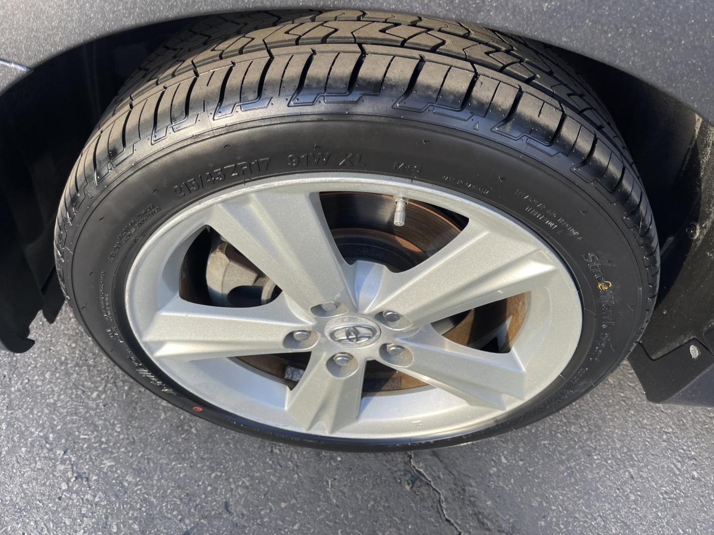 2010 Mineral Gray Metallic /Black Toyota Matrix S 5-Speed AT (2T1KE4EE4AC) with an 1.8L L4 DOHC 16V engine, 5-Speed Automatic transmission, located at 801 South State Street, Salt Lake City, UT, 84111, (801) 328-0098, 40.751953, -111.888206 - Low miles for the year! Great gas mileage car with low miles hard to find! Clean Carfax history report clean title! Only 1 Owner on Carfax history report. Features: Alloy Wheels, Cloth Seats, Satellite Radio Ready, ABS Brakes, Auxiliary Audio Input, Power Locks, Side Airbags, AM/FM Stereo, CD Audi - Photo#12