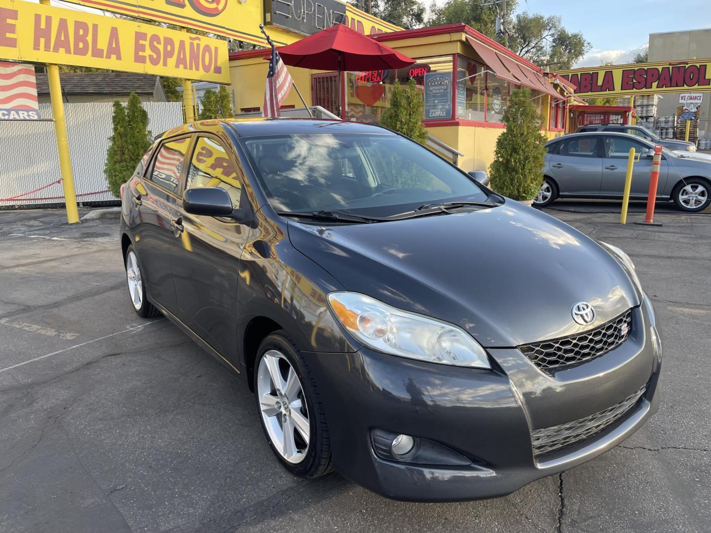 2010 Mineral Gray Metallic /Black Toyota Matrix S 5-Speed AT (2T1KE4EE4AC) with an 1.8L L4 DOHC 16V engine, 5-Speed Automatic transmission, located at 801 South State Street, Salt Lake City, UT, 84111, (801) 328-0098, 40.751953, -111.888206 - Low miles for the year! Great gas mileage car with low miles hard to find! Clean Carfax history report clean title! Only 1 Owner on Carfax history report. Features: Alloy Wheels, Cloth Seats, Satellite Radio Ready, ABS Brakes, Auxiliary Audio Input, Power Locks, Side Airbags, AM/FM Stereo, CD Audi - Photo#3