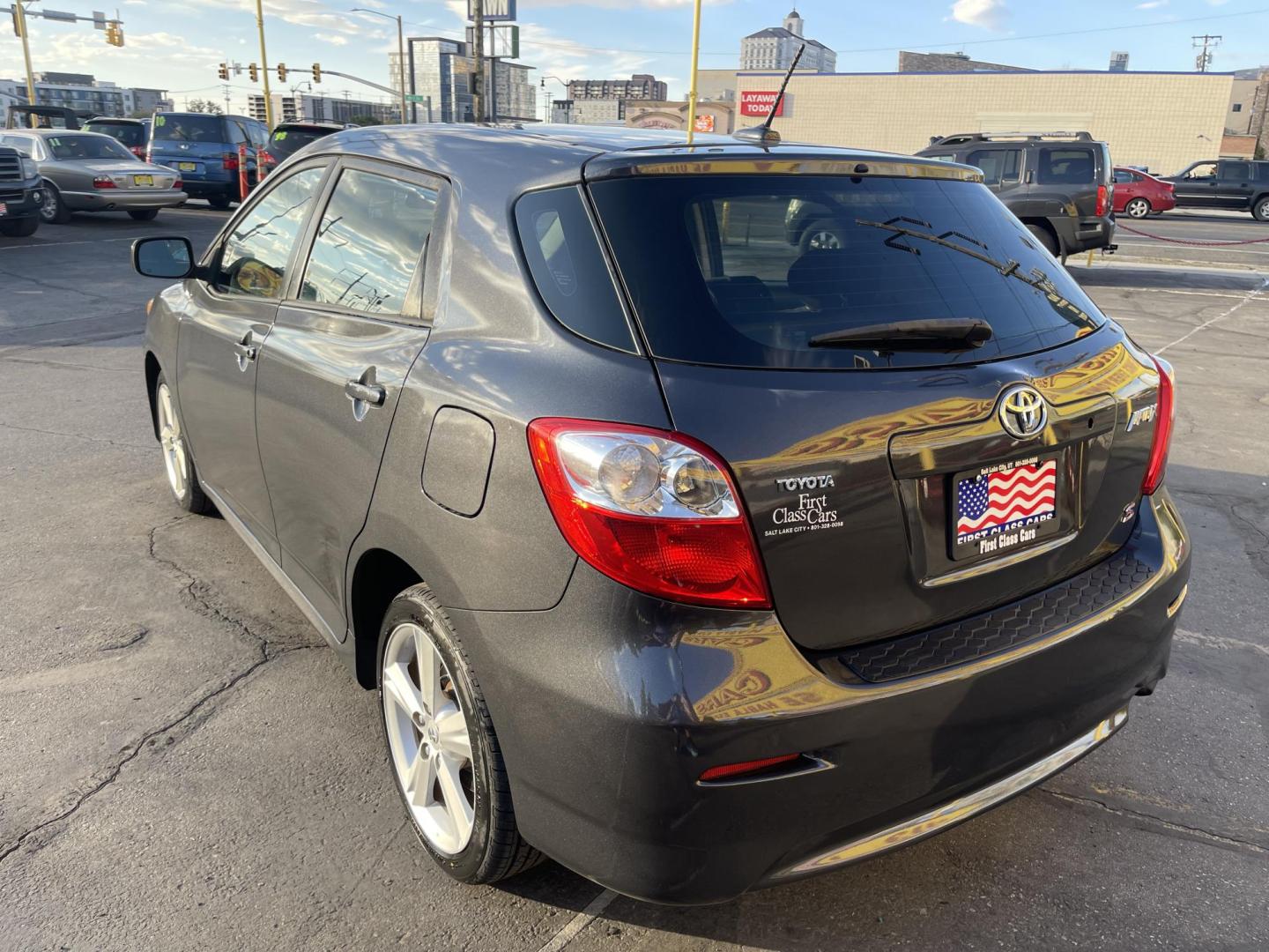 2010 Mineral Gray Metallic /Black Toyota Matrix S 5-Speed AT (2T1KE4EE4AC) with an 1.8L L4 DOHC 16V engine, 5-Speed Automatic transmission, located at 801 South State Street, Salt Lake City, UT, 84111, (801) 328-0098, 40.751953, -111.888206 - Low miles for the year! Great gas mileage car with low miles hard to find! Clean Carfax history report clean title! Only 1 Owner on Carfax history report. Features: Alloy Wheels, Cloth Seats, Satellite Radio Ready, ABS Brakes, Auxiliary Audio Input, Power Locks, Side Airbags, AM/FM Stereo, CD Audi - Photo#8