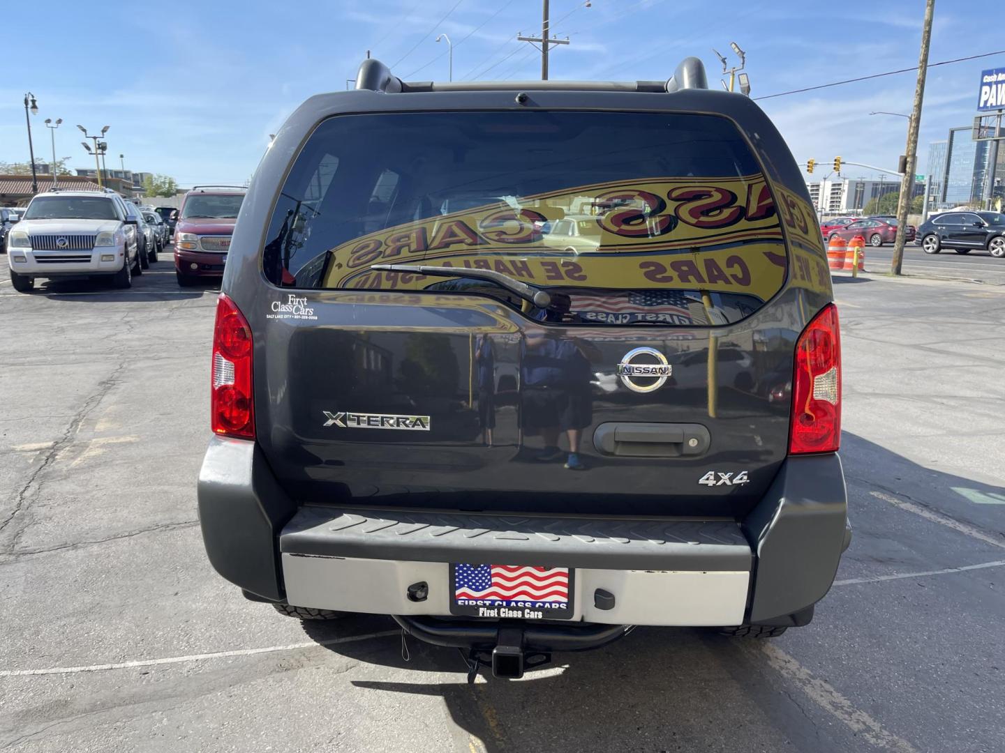 2010 Sterling Gray Metallic /Gray Leather Nissan Xterra Off-Road 4WD (5N1AN0NW3AC) with an 4.0L V6 DOHC 24V engine, Automatic transmission, located at 801 South State Street, Salt Lake City, UT, 84111, (801) 328-0098, 40.751953, -111.888206 - Immaculate condition! Extra clean! Real nice 4x4 for winter time, tires look like new, vehicle has been well maintained and in great condition! This is a must see for anyone looking for a clean SUV for winter. We have a free Carfax report when you come in! It has a clean Carfax report. Features: 4W - Photo#6