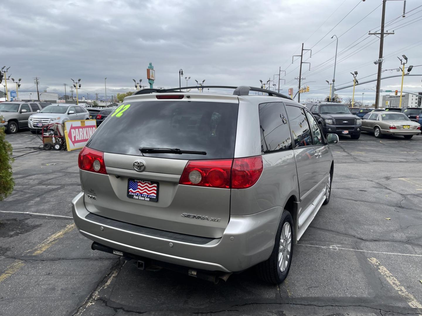 2009 Silver Sky Metallic /Tan Toyota Sienna XLE BraunAbility (5TDZK22C59S) with an 3.5L V6 EFI DOHC 24V engine, 5-Speed Automatic transmission, located at 801 South State Street, Salt Lake City, UT, 84111, (801) 328-0098, 40.751953, -111.888206 - Equipped with BraunAbility motorized wheelchair ramp. Great van in good shape for anyone who needs a handicap accessible van. No middle row seating for the wheelchair ramp. The BraunAbility wheelchair ramp is over $10,000 if you purchase the ramp separately from a BraunAbility dealer not including t - Photo#6