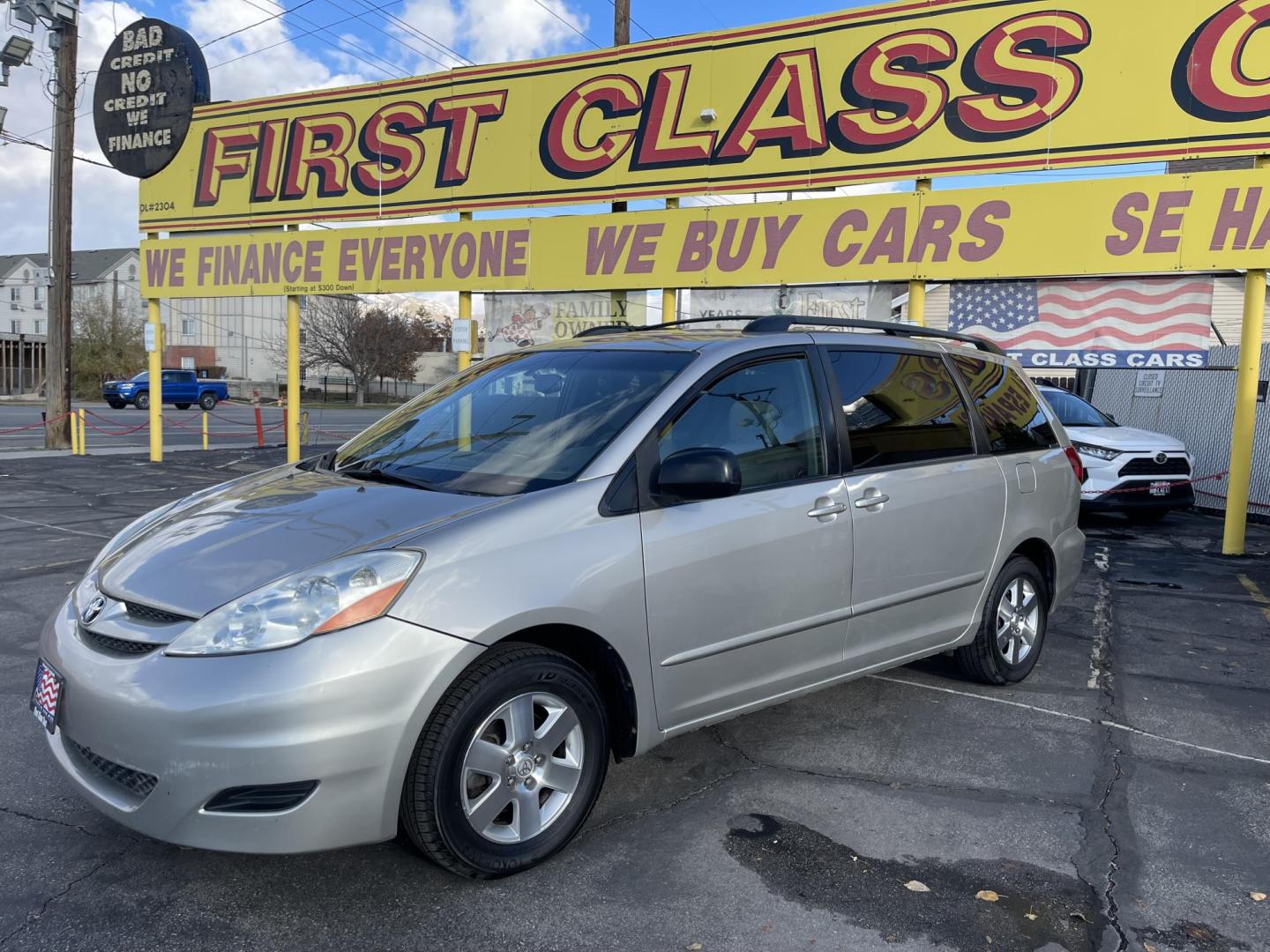 2006 Silver Sky Metallic /Gray Toyota Sienna CE 7-Passenger Seating (5TDZA23CX6S) with an 3.3L V6 DOHC 24V engine, 5-Speed Automatic Overdrive transmission, located at 801 South State Street, Salt Lake City, UT, 84111, (801) 328-0098, 40.751953, -111.888206 - Great affordable family van! 7 passenger seating with 3rd row seating! Good condition for the year, make and miles! Features Top Features: Cloth Seats, Rear Air Conditioning, Fold-Away Third Row, Third Row Seat, Quad Seats, ABS Brakes, Auxiliary Audio Input, Overhead Airbags, Power Sliding Door(s - Photo#7