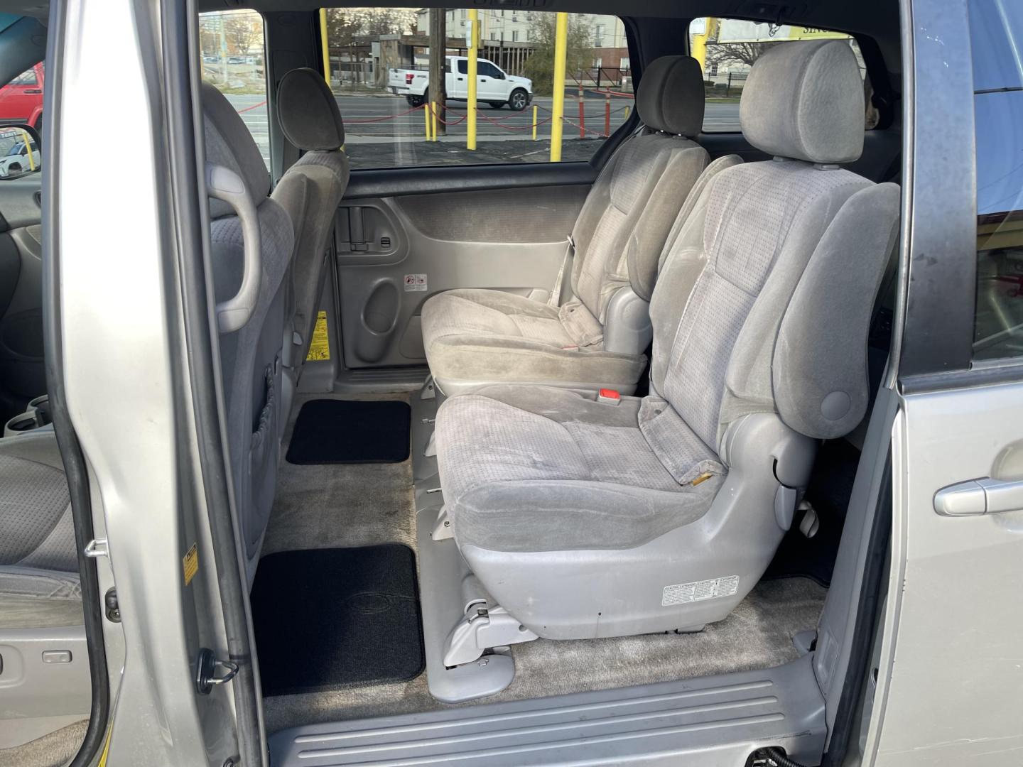 2006 Silver Sky Metallic /Gray Toyota Sienna CE 7-Passenger Seating (5TDZA23CX6S) with an 3.3L V6 DOHC 24V engine, 5-Speed Automatic Overdrive transmission, located at 801 South State Street, Salt Lake City, UT, 84111, (801) 328-0098, 40.751953, -111.888206 - Great affordable family van! 7 passenger seating with 3rd row seating! Good condition for the year, make and miles! Features Top Features: Cloth Seats, Rear Air Conditioning, Fold-Away Third Row, Third Row Seat, Quad Seats, ABS Brakes, Auxiliary Audio Input, Overhead Airbags, Power Sliding Door(s - Photo#9