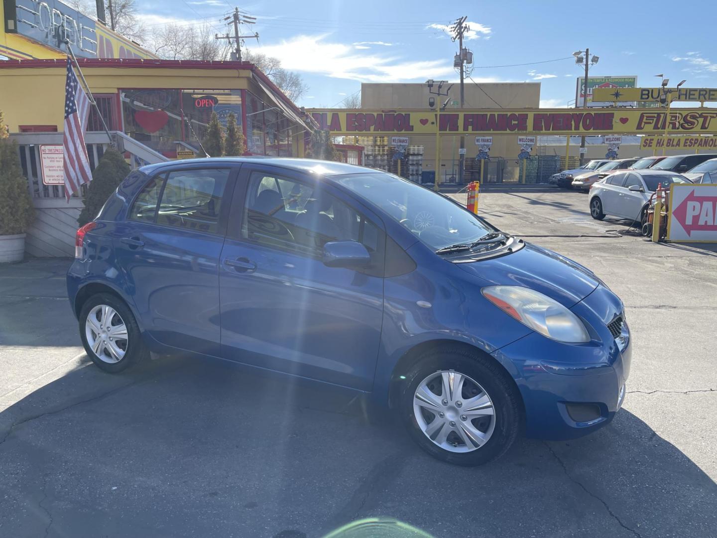 2010 Fiji Blue Pearl /Gray Toyota Yaris Liftback 5-Door AT (JTDKT4K36A5) with an 1.5L L4 DOHC 16V engine, 4-Speed Automatic transmission, located at 801 South State Street, Salt Lake City, UT, 84111, (801) 328-0098, 40.751953, -111.888206 - Clean title! Only 2 reported owners on the Carfax history report! Clean car inside and out! Must see for anyone looking for a nice affordable car with great gas mileage! The 2010 Toyota Yaris Liftback 5-Door AT gets an EPA-estimated 29 miles per gallon (mpg) in the city and 35 mpg on the highway. F - Photo#3