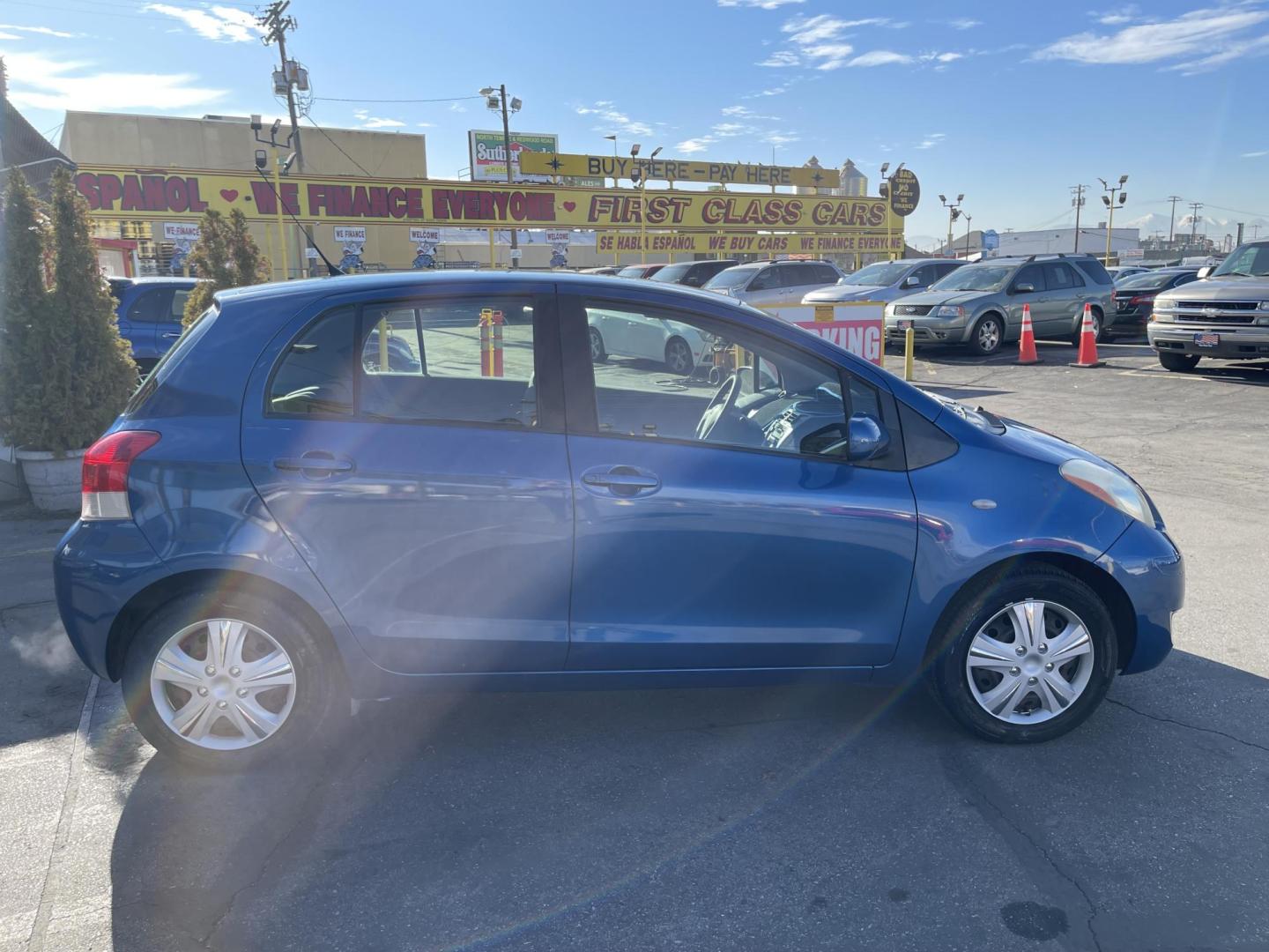 2010 Fiji Blue Pearl /Gray Toyota Yaris Liftback 5-Door AT (JTDKT4K36A5) with an 1.5L L4 DOHC 16V engine, 4-Speed Automatic transmission, located at 801 South State Street, Salt Lake City, UT, 84111, (801) 328-0098, 40.751953, -111.888206 - Clean title! Only 2 reported owners on the Carfax history report! Clean car inside and out! Must see for anyone looking for a nice affordable car with great gas mileage! The 2010 Toyota Yaris Liftback 5-Door AT gets an EPA-estimated 29 miles per gallon (mpg) in the city and 35 mpg on the highway. F - Photo#4