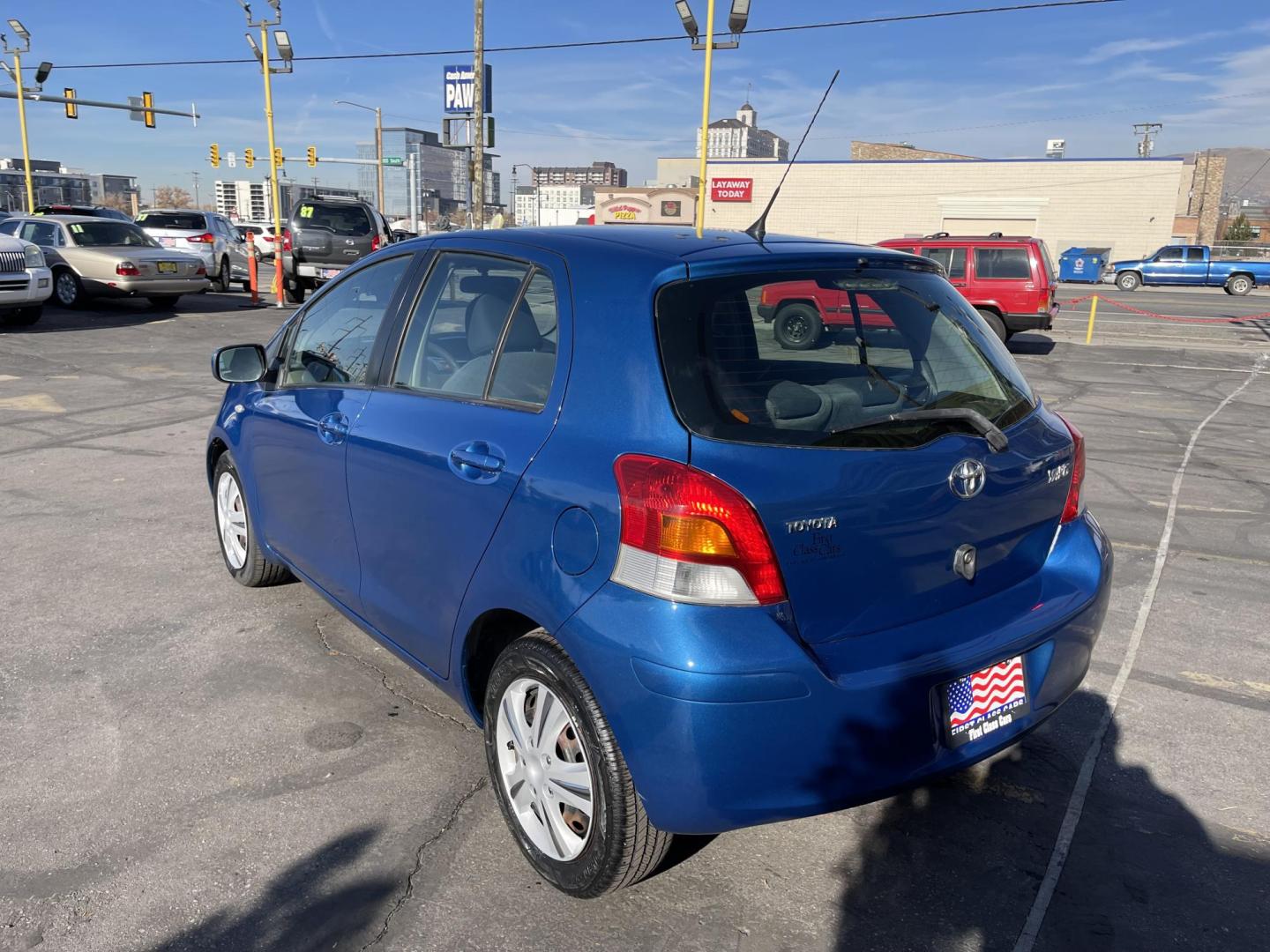 2010 Fiji Blue Pearl /Gray Toyota Yaris Liftback 5-Door AT (JTDKT4K36A5) with an 1.5L L4 DOHC 16V engine, 4-Speed Automatic transmission, located at 801 South State Street, Salt Lake City, UT, 84111, (801) 328-0098, 40.751953, -111.888206 - Clean title! Only 2 reported owners on the Carfax history report! Clean car inside and out! Must see for anyone looking for a nice affordable car with great gas mileage! The 2010 Toyota Yaris Liftback 5-Door AT gets an EPA-estimated 29 miles per gallon (mpg) in the city and 35 mpg on the highway. F - Photo#7