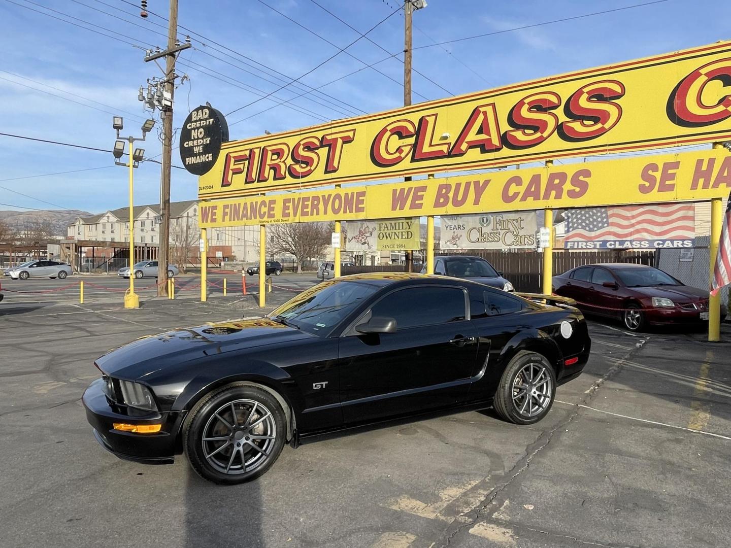 2007 Black /Black Ford Mustang GT Deluxe Coupe (1ZVFT82H975) with an 4.6L V8 SOHC 24V engine, Manual transmission, located at 801 South State Street, Salt Lake City, UT, 84111, (801) 328-0098, 40.751953, -111.888206 - Clean title! Originally from dry climate area according to the Carfax has only been in Utah since 2018! Dry climate clean car in great condition. Very nice clean car in great condition!!! Features: Alloy Wheels, Bluetooth Technology, Leather Seats, ABS Brakes, CD Audio, Power Mirrors, Rear Spoiler - Photo#9