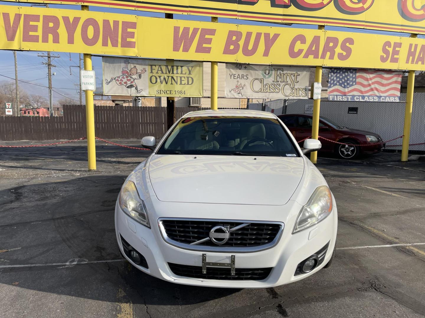 2011 Artic White /Tan Volvo C70 T5 (YV1672MC8BJ) with an 2.5L L5 DOHC 20V TURBO engine, 6-Speed Manual Overdrive transmission, located at 801 South State Street, Salt Lake City, UT, 84111, (801) 328-0098, 40.751953, -111.888206 - Clean title! Real nice car in great condition for the year, make and miles! Must see car for anyone looking for a nice clean car! Features: Alloy Wheels, Memory Seat(s), Bluetooth Technology, Parking Sensors, Front Seat Heaters, Quad Seats, Hard Top, Turbo Charged Engine, Leather Seats ABS Brakes, - Photo#3