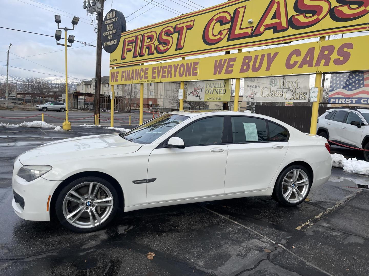 2012 Artic White /Black BMW 7-Series 750i (WBAKA8C57CC) with an 4.8L V8 DOHC 32V engine, 6-Speed Automatic transmission, located at 801 South State Street, Salt Lake City, UT, 84111, (801) 328-0098, 40.751953, -111.888206 - Wow low miles! Clean inside and out immaculate condition!!! Clean title! Runs great! Nice black leather interior in excellent shape for the year make and miles!!! Features: 20 Inch Plus Wheels, Navigation System, A/C Seat(s), Parking Sensors, Alloy Wheels, Power Hatch/Deck Lid, Automated Cruise Con - Photo#12