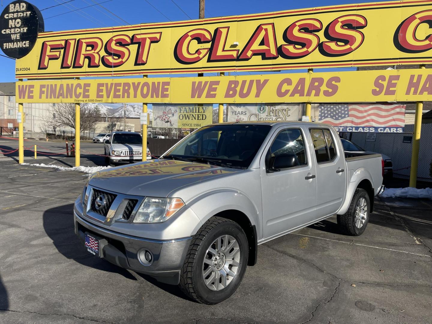 2010 Moondust Silver Metallic /Black Nissan Frontier LE Crew Cab 4WD (1N6AD0EV2AC) with an 4.0L V6 DOHC 24V engine, 5-Speed Automatic transmission, located at 801 South State Street, Salt Lake City, UT, 84111, (801) 328-0098, 40.751953, -111.888206 - Clean title! Hard to find nice 4x4 truck in great shape! Must see for anyone looking for a nice affordable truck! Features: 4x4, Bed Liner, Alloy Wheels, Cloth Seats, ABS Brakes, Automatic Transmission, Overhead Airbags, Traction Control, AM/FM Stereo, Auxiliary Audio Input, Rear Defroster, Air Con - Photo#0