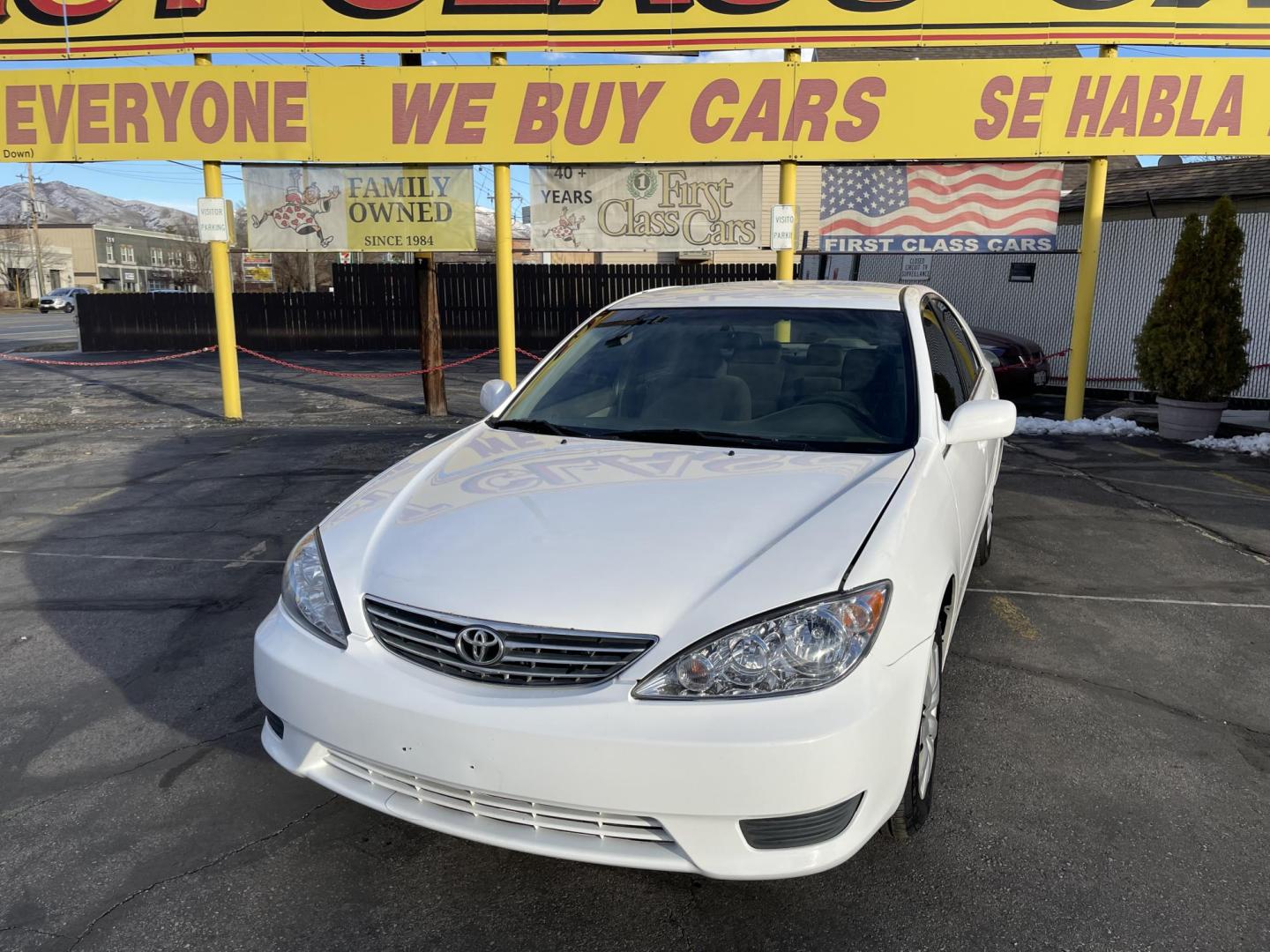 2005 Super White II /Gray Cloth Toyota Camry LE (4T1BE32K55U) with an 2.4L I4 engine, Automatic transmission, located at 801 South State Street, Salt Lake City, UT, 84111, (801) 328-0098, 40.751953, -111.888206 - Life is crazy. Now is the time to buy! All of our prices are just dollars above our cost. These prices will change as soon as life isn't so crazy. So please call or come in. We are here to save you a lot of money! Our service department is OPEN DAILY to help with any of your service needs. P - Photo#1