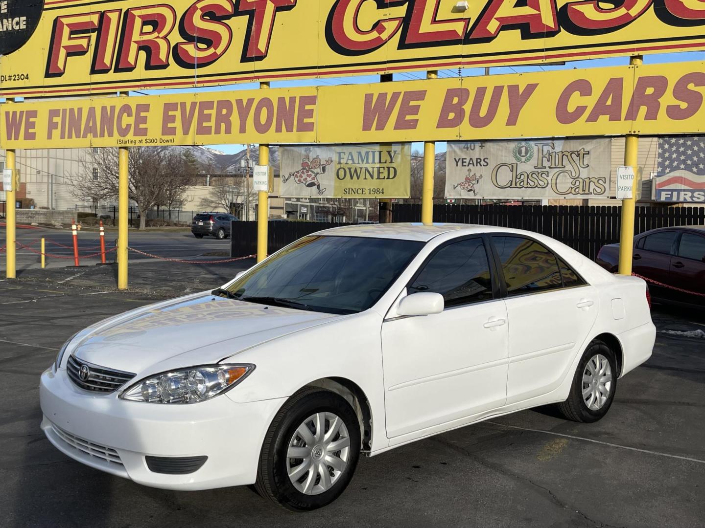 2005 Super White II /Gray Cloth Toyota Camry LE (4T1BE32K55U) with an 2.4L I4 engine, Automatic transmission, located at 801 South State Street, Salt Lake City, UT, 84111, (801) 328-0098, 40.751953, -111.888206 - Life is crazy. Now is the time to buy! All of our prices are just dollars above our cost. These prices will change as soon as life isn't so crazy. So please call or come in. We are here to save you a lot of money! Our service department is OPEN DAILY to help with any of your service needs. P - Photo#9