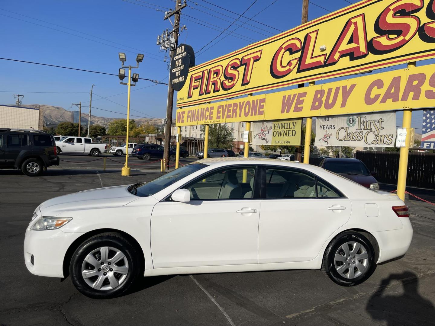 2011 Super White /Gray Cloth Toyota Camry LE (4T4BF3EK7BR) with an 2.5L I4 engine, Automatic transmission, located at 801 South State Street, Salt Lake City, UT, 84111, (801) 328-0098, 40.751953, -111.888206 - Owned by a little old lady that traded the vehicle in to us! Vehicle was originally sold to the owners mother in-law as a 1 owner vehicle it now has had 2 owners she took excellent care of the car! She didn't drive a lot so the car is in great condition and super low miles! Hard to find in this grea - Photo#11